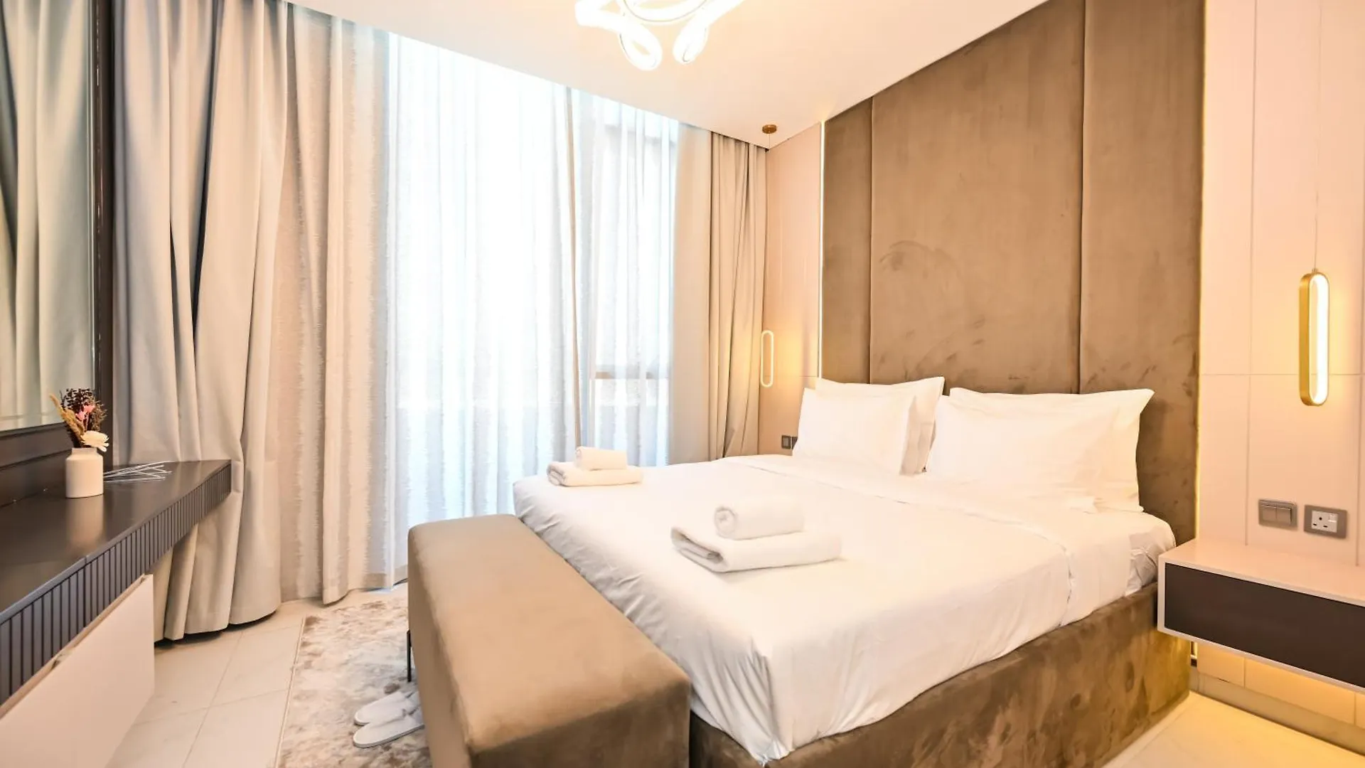 Apartment Relax In Style 2Br Huge Terrace Lagoon Access Dubai